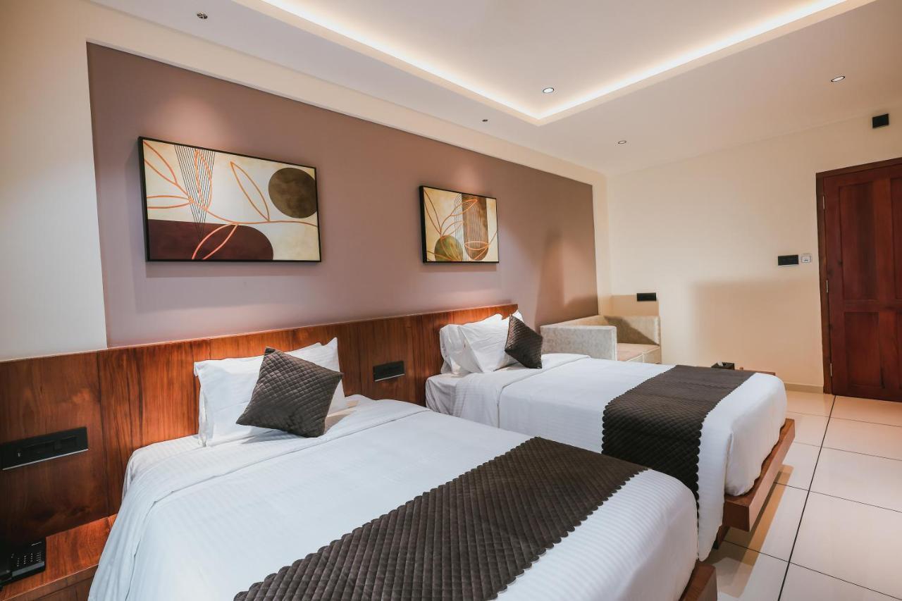 Fortview Suites Kāsaragod المظهر الخارجي الصورة