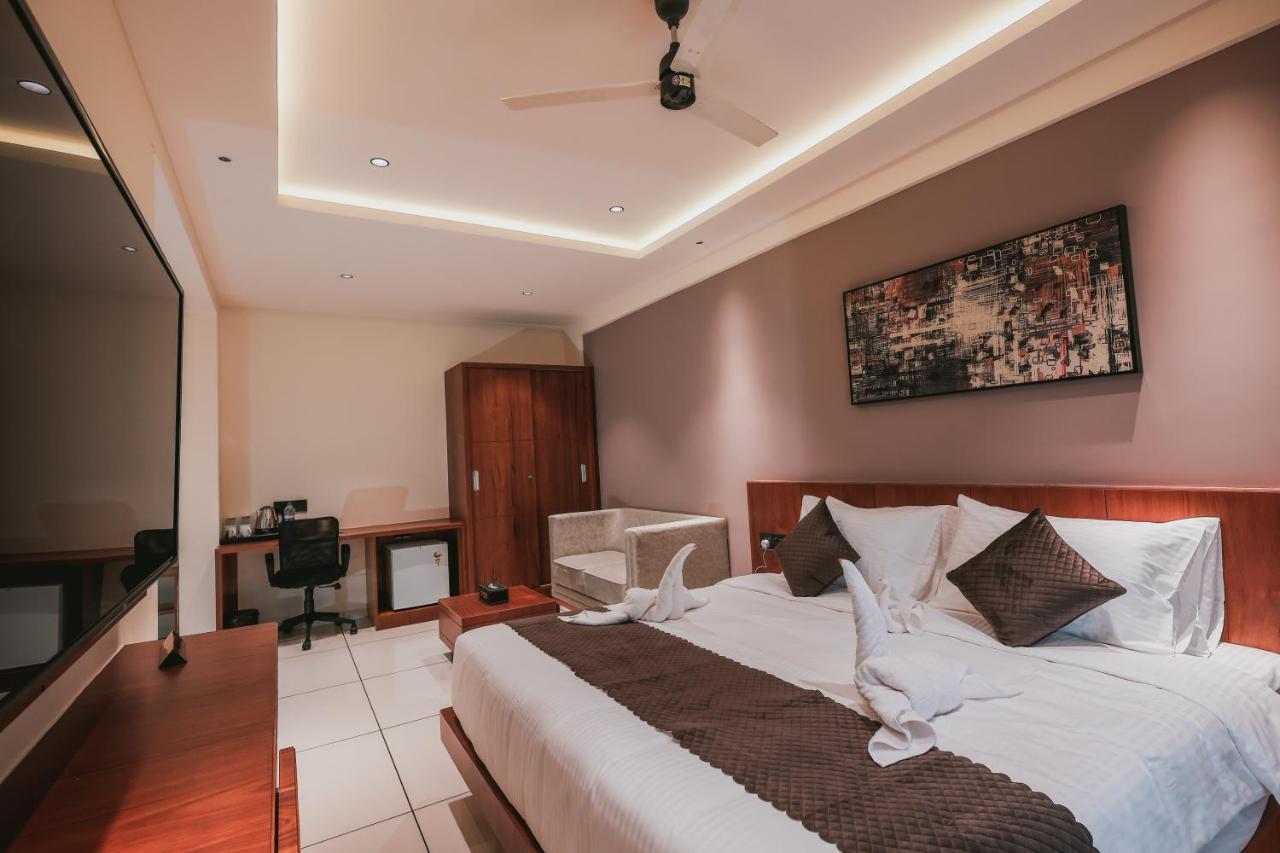 Fortview Suites Kāsaragod المظهر الخارجي الصورة