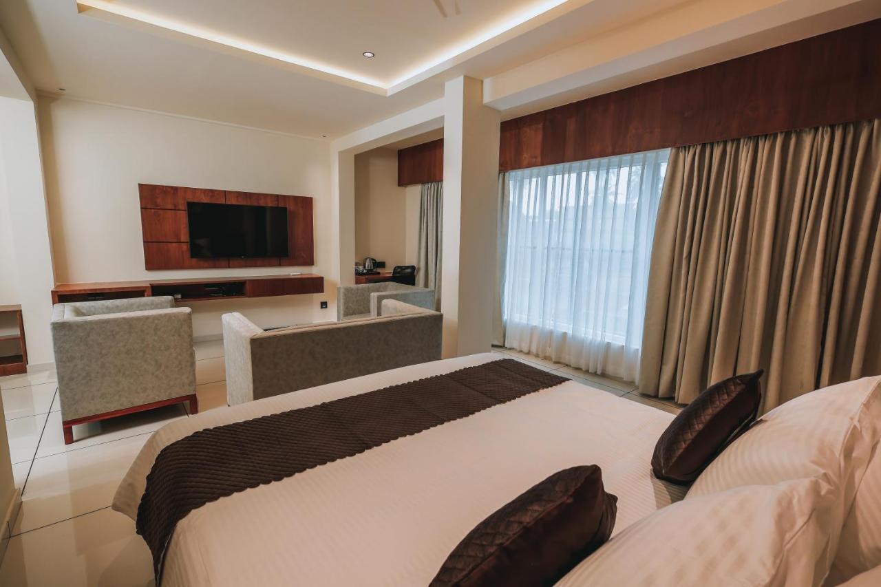 Fortview Suites Kāsaragod المظهر الخارجي الصورة